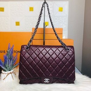 🍒 Auth Chanel Classic Maxi XL Double Flap SHW 🍇